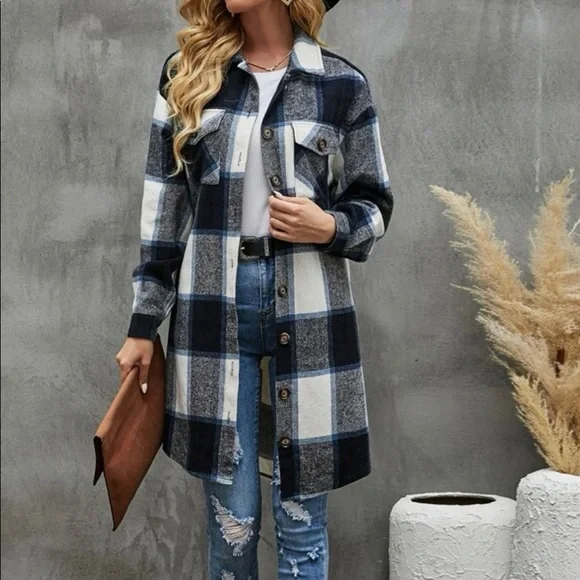 024 Cozy Plaid button up Oversized Jacket Shacket - Picture 2 of 6